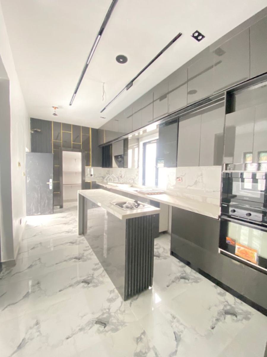 5 Bedroom Detached Duplex with Bq and Pool, Ikota, Lekki, Lagos, Detached Duplex for Sale