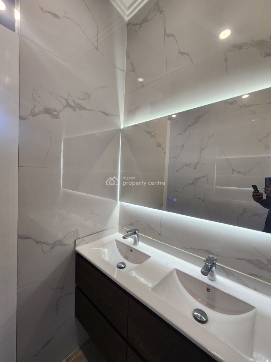 Luxury 4 Bedroom Semi Detached Duplex with Bq, Lekki Phase 1, Lekki, Lagos, Semi-detached Duplex for Sale