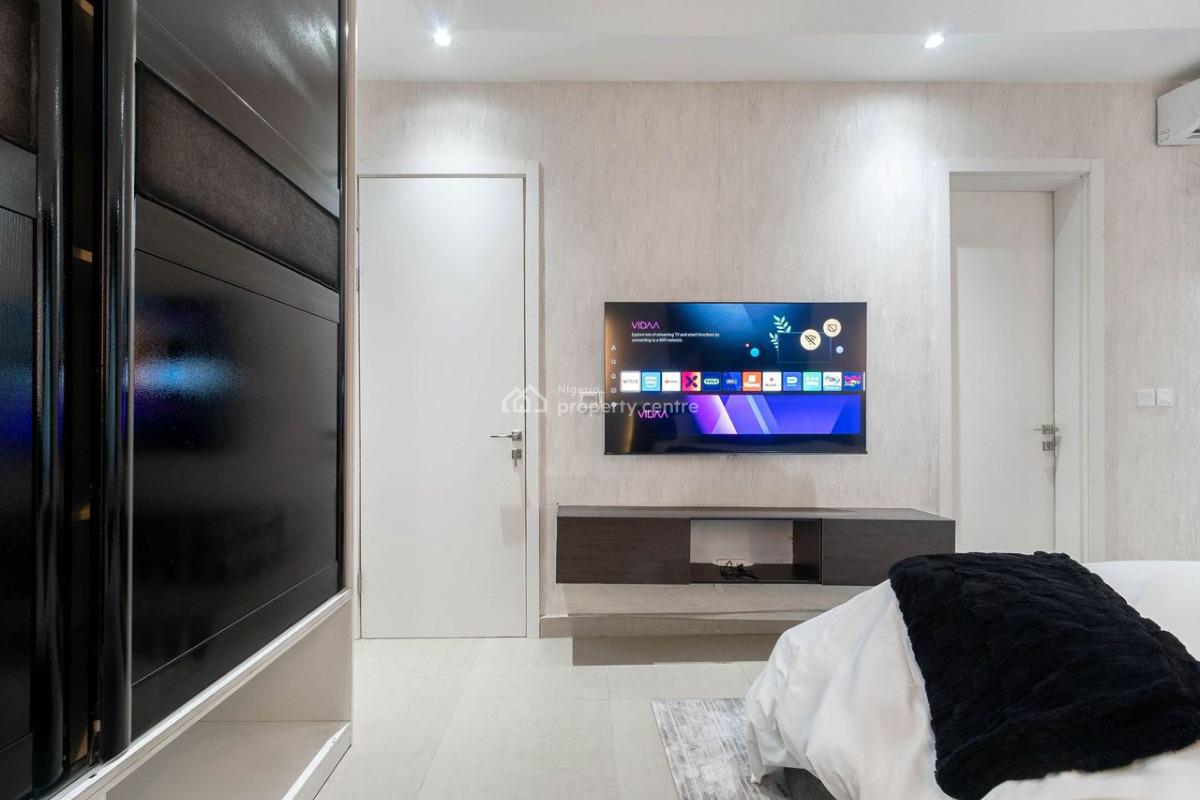 Exquisite 2 Bedroom Apartment, Admiralty Way, Lekki Phase 1, Lekki, Lagos, Flat / Apartment Short Let