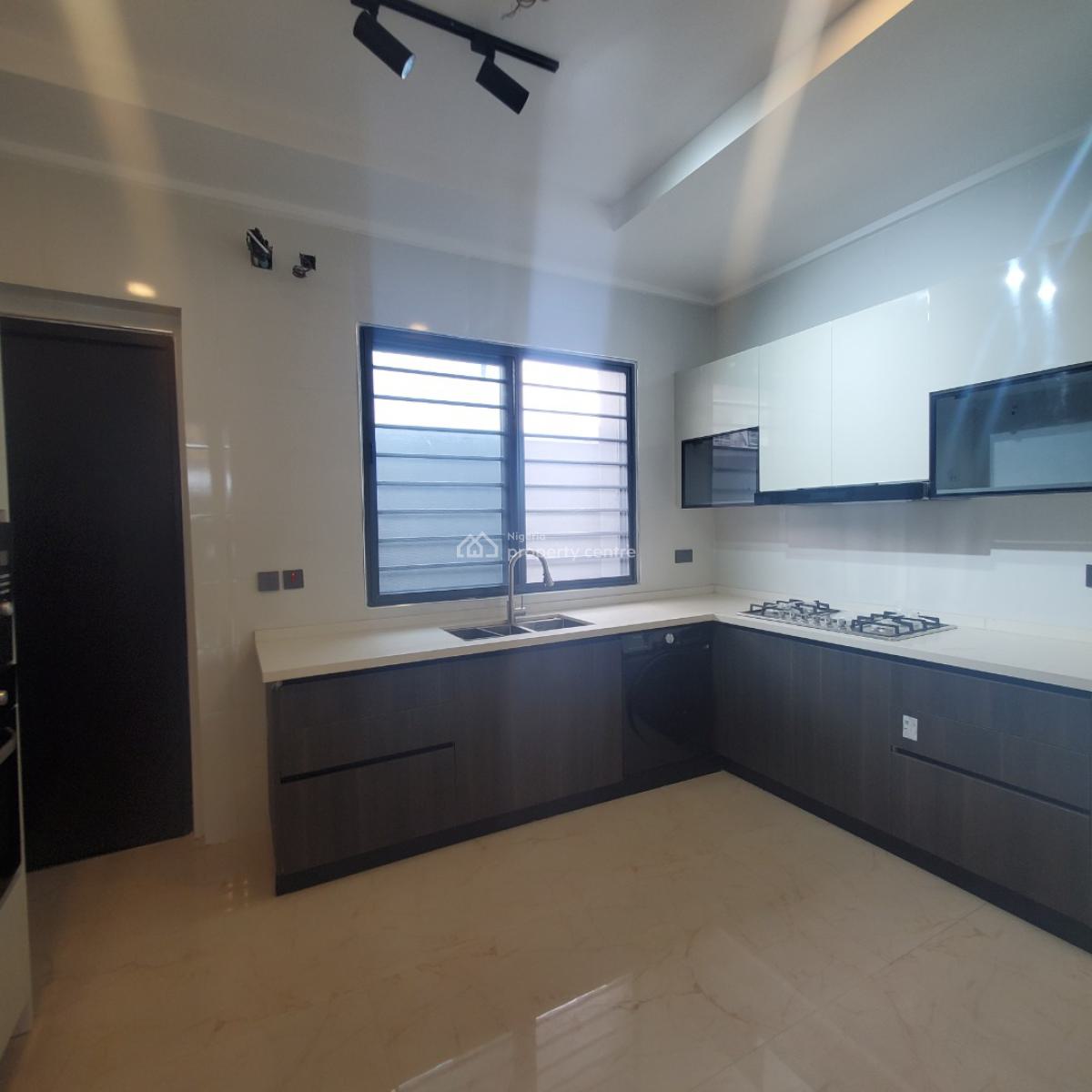 Amazing 5bedroom Semi Detached Duplex with a Bq and a Pool, Lekki Phase 1, Lekki, Lagos, House for Sale