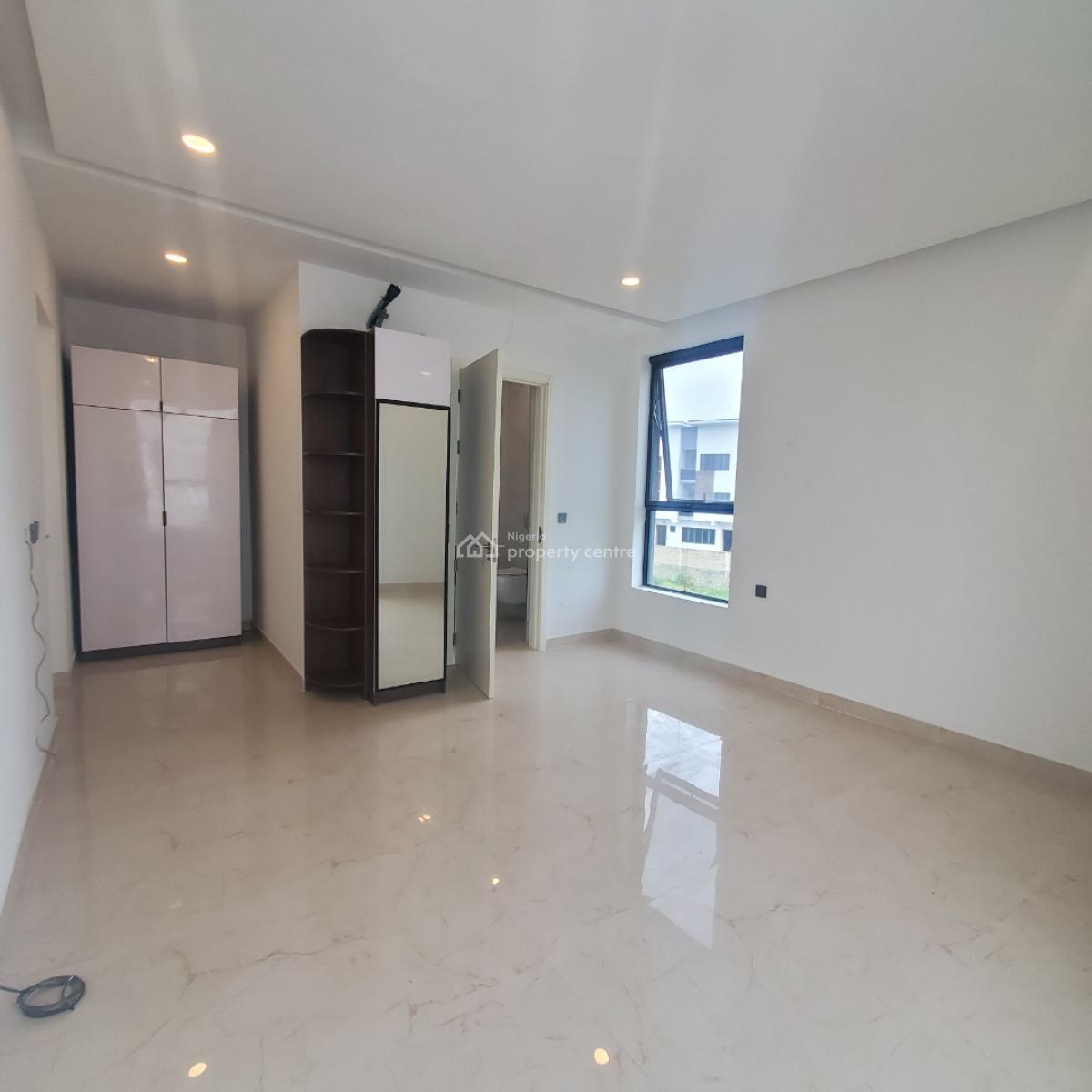 Amazing 5bedroom Semi Detached Duplex with a Bq and a Pool, Lekki Phase 1, Lekki, Lagos, House for Sale