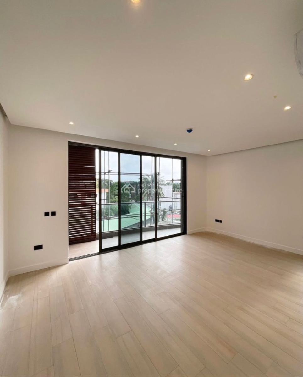 Decent 3 Bedroom Apartment with Swimming Pool, Ikoyi, Lagos, Flat / Apartment for Sale