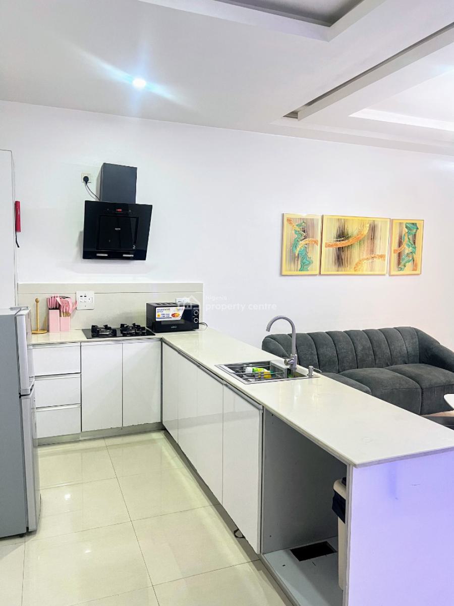 Vacation Amber 1 Bed Apartment, Freedom Way, Lekki Phase 1, Lekki, Lagos, Flat / Apartment Short Let
