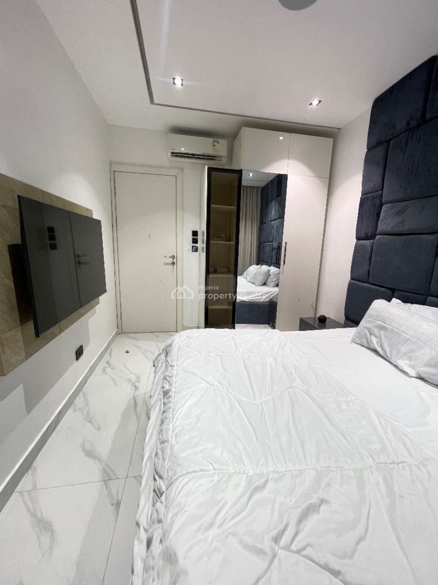 Fully Furnished 2 Bedroom Apartment, Freedom Way, Lekki Phase 1, Lekki, Lagos, Flat / Apartment for Sale