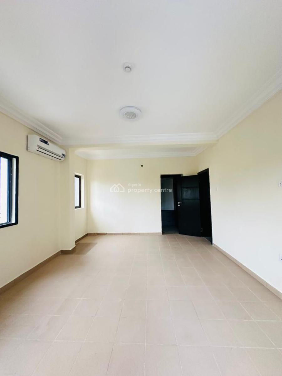 Elegantly Built 3 Bedroom Apartment with Bq ,pool , Gym & Elevator, Lekki Phase 1, Lekki, Lagos, Flat / Apartment for Rent