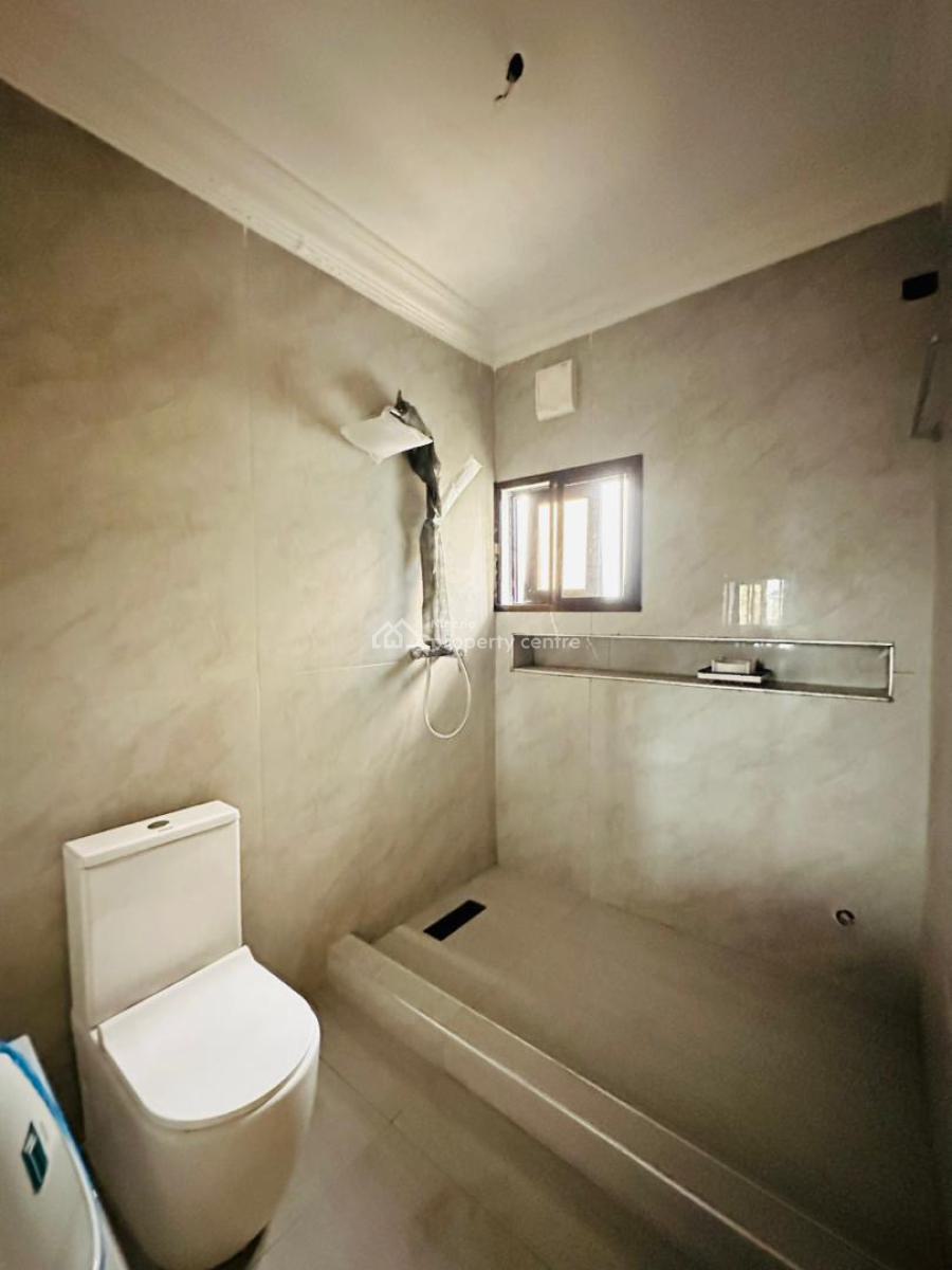 Elegantly Built 3 Bedroom Apartment with Bq ,pool , Gym & Elevator, Lekki Phase 1, Lekki, Lagos, Flat / Apartment for Rent