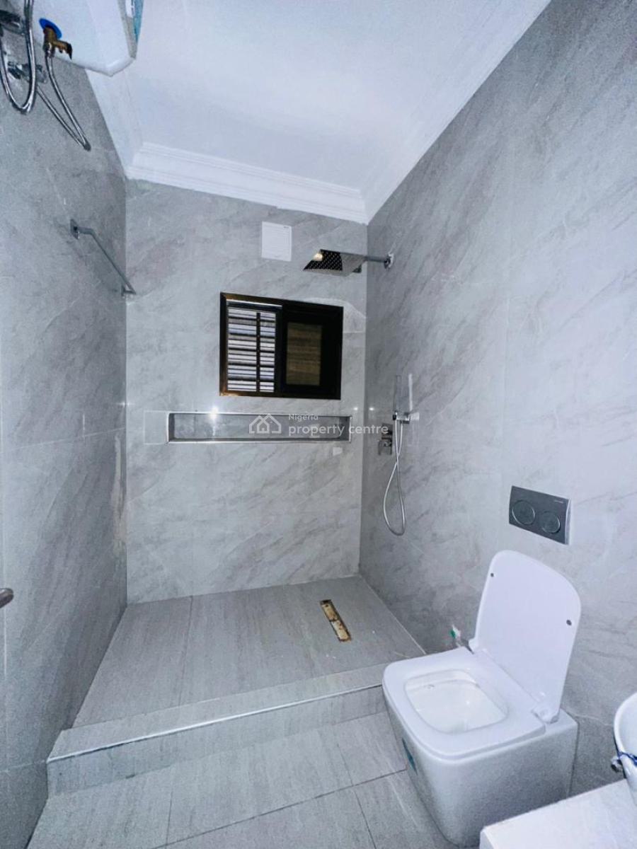 Elegantly Built 3 Bedroom Apartment with Bq ,pool , Gym & Elevator, Lekki Phase 1, Lekki, Lagos, Flat / Apartment for Rent