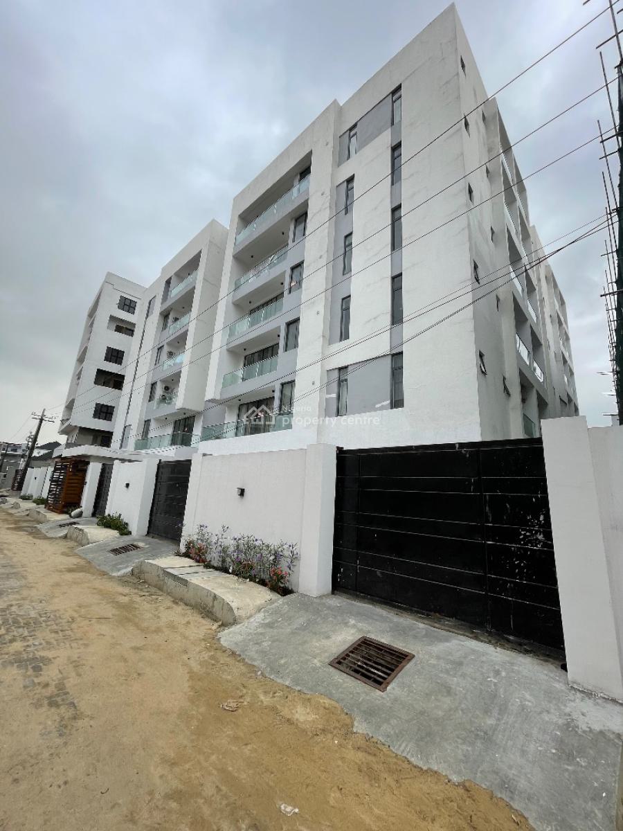Fully Serviced 2bedroom Apartment, Freedom Way, Lekki Phase 1, Lekki, Lagos, Flat / Apartment for Sale