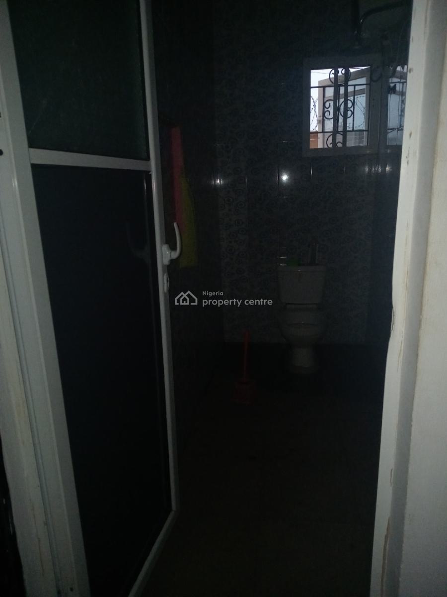 Neatly Used Mini Flat Downstairs Apartment Spacious, Unity Estate New Road Gbetu, Awoyaya, Ibeju Lekki, Lagos, Mini Flat (room and Parlour) for Rent