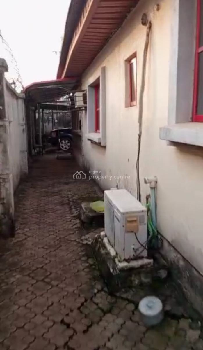 Solid 5 Bedroom Bungalow with  2 Units of Bedroom Flat Bq Up and Down, Oreyo, Ikorodu, Lagos, Detached Bungalow for Sale