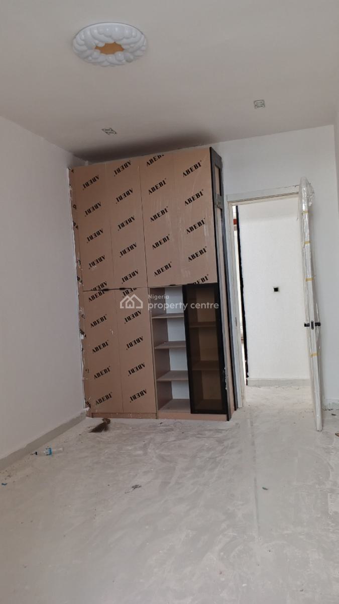 Luxury 2 Bedroom Flat, Ologolo, Lekki, Lagos, Flat / Apartment for Sale