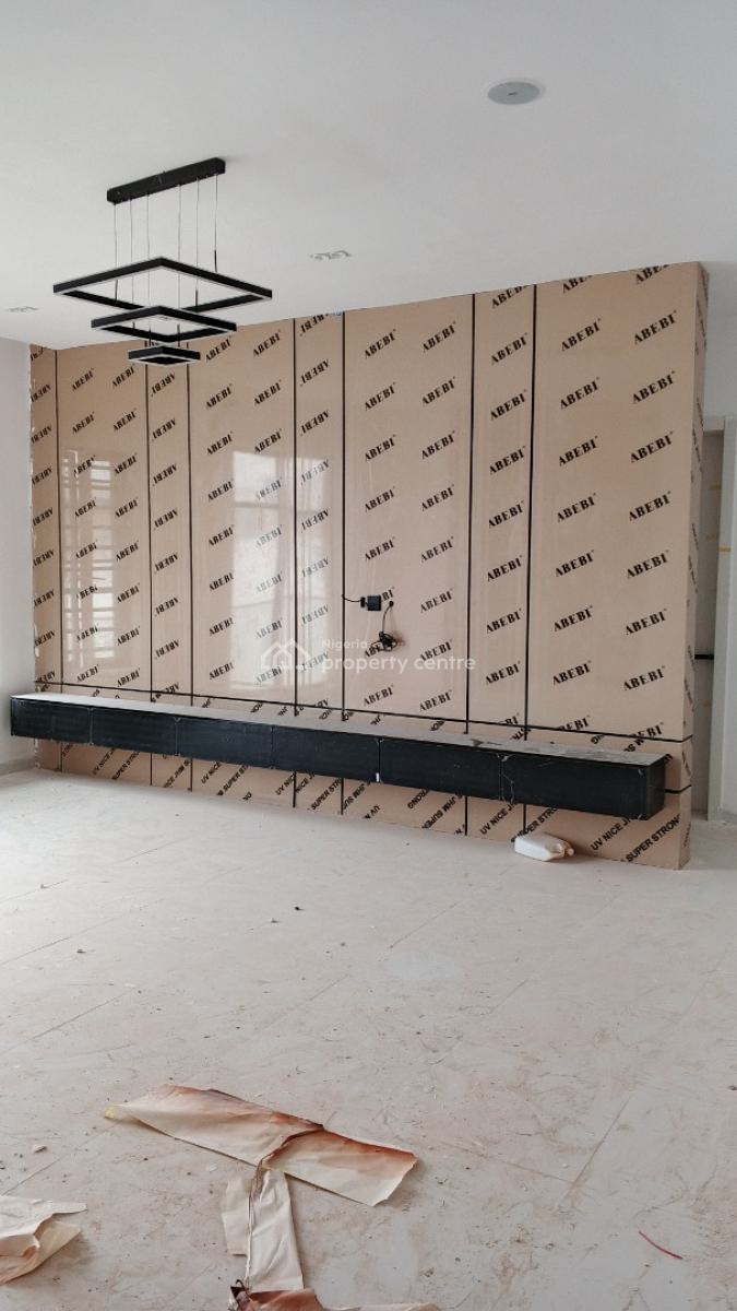 Luxury 2 Bedroom Flat, Ologolo, Lekki, Lagos, Flat / Apartment for Sale