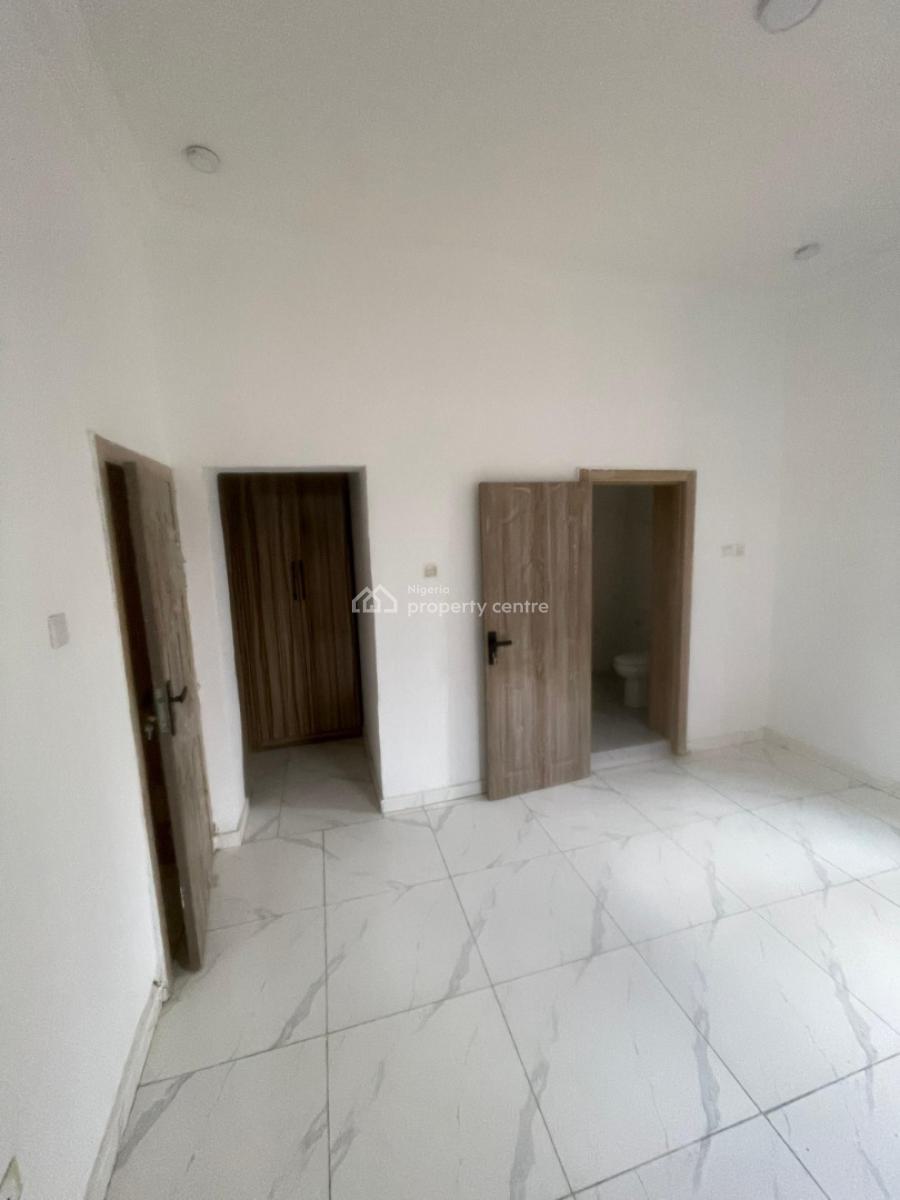 Brand New 3 Bedroom Flat, Ilasan, Lekki, Lagos, Flat / Apartment for Sale