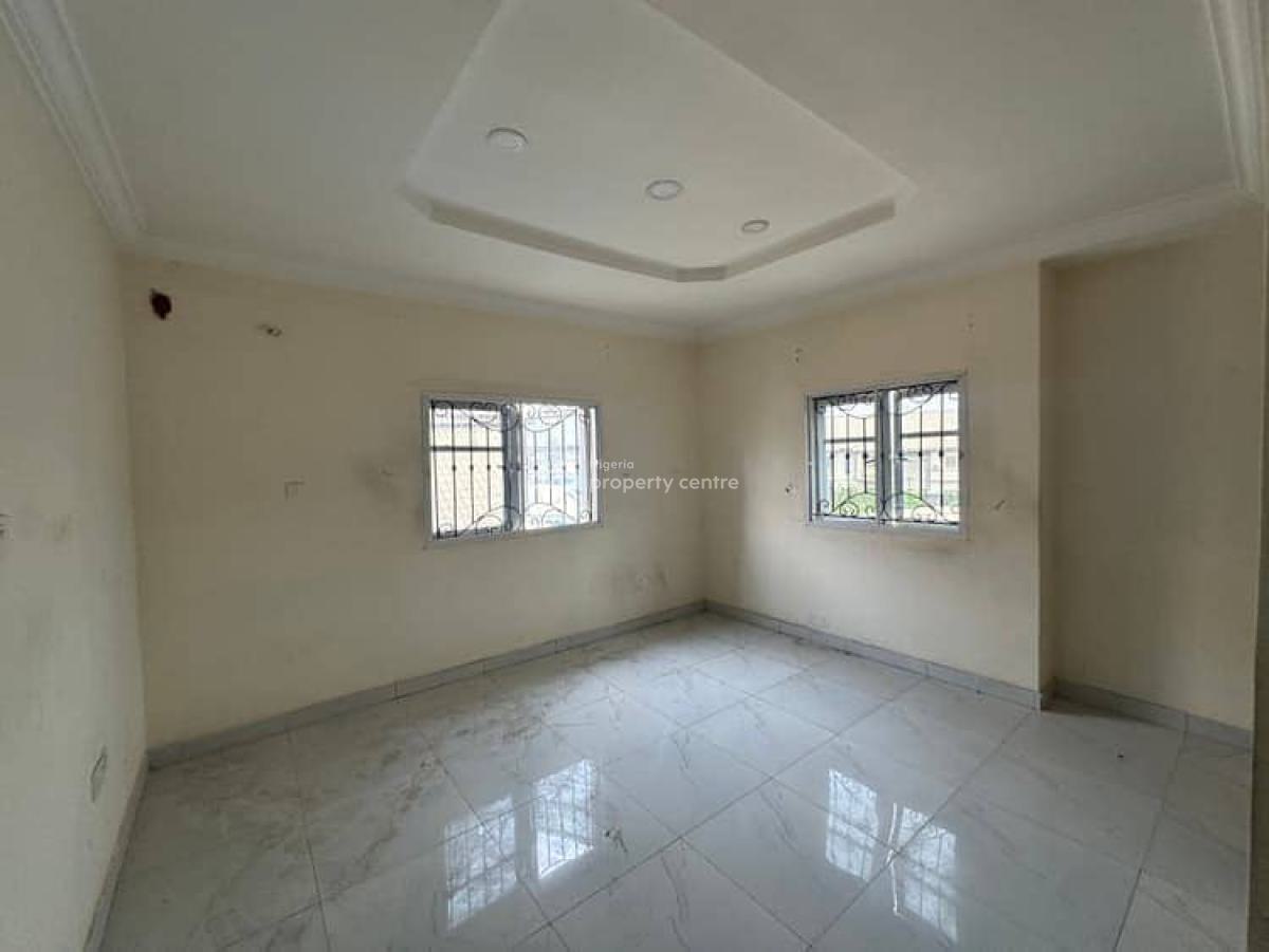 Spacious 3 Bedroom Apartment, Ajah, Lagos, Flat / Apartment for Rent