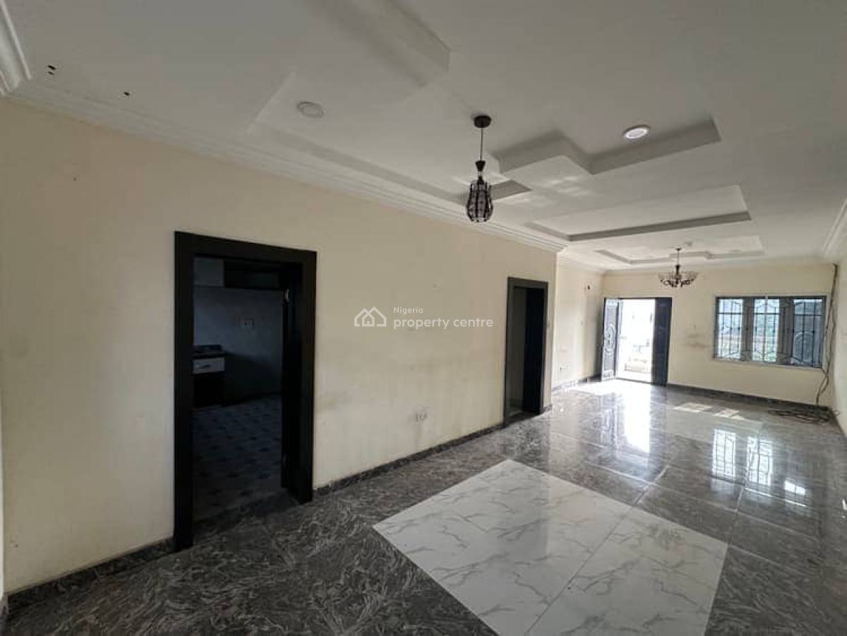 Spacious 3 Bedroom Apartment, Ajah, Lagos, Flat / Apartment for Rent