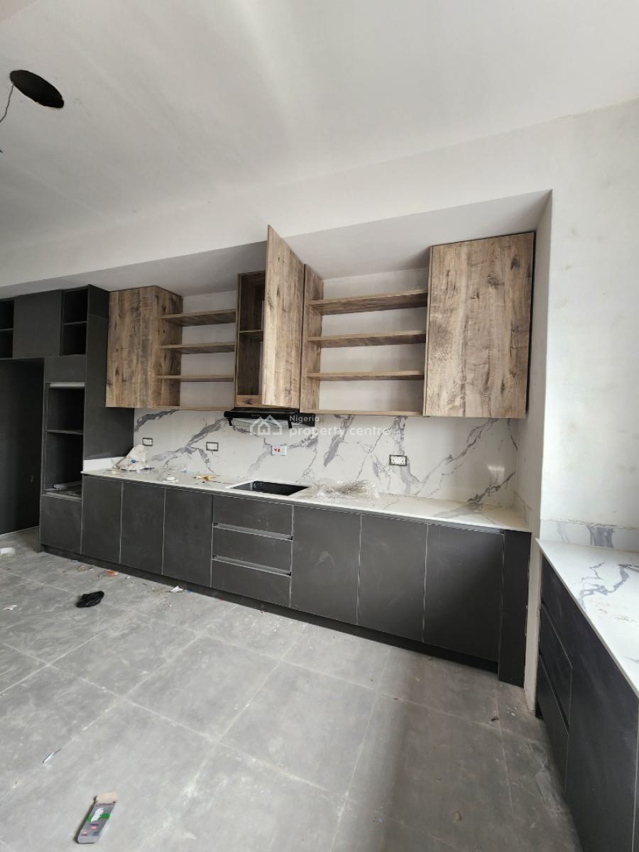 Luxury 3 Bedroom Apartment with Bq, Pool & Gym, Lekki Phase 1, Lekki, Lagos, Flat / Apartment for Sale