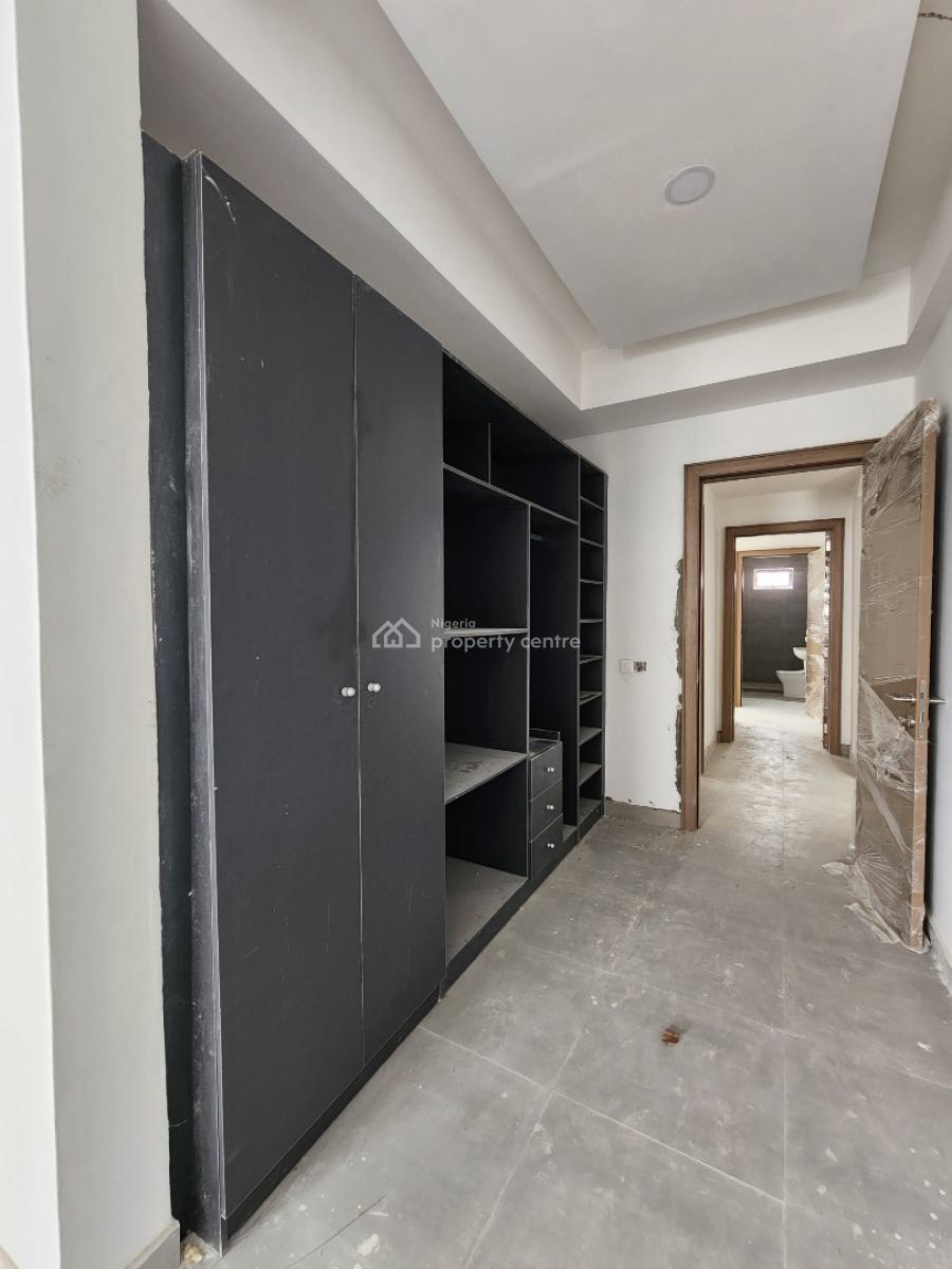 Luxury 3 Bedroom Apartment with Bq, Pool & Gym, Lekki Phase 1, Lekki, Lagos, Flat / Apartment for Sale