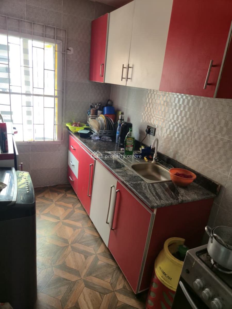 Upstairs 2 Bedrooms Flat Apartment 2nd Floor, Ikate, Lekki, Lagos, Flat / Apartment for Sale