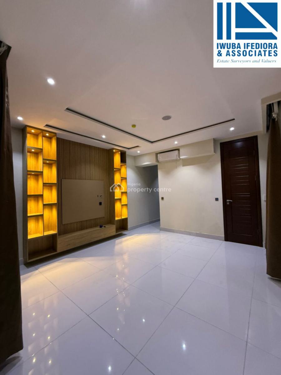 Stylish 3 Bedrooms Apartment + Service Room, Off Bourdillon Road, Ikoyi, Lagos, Flat / Apartment for Rent