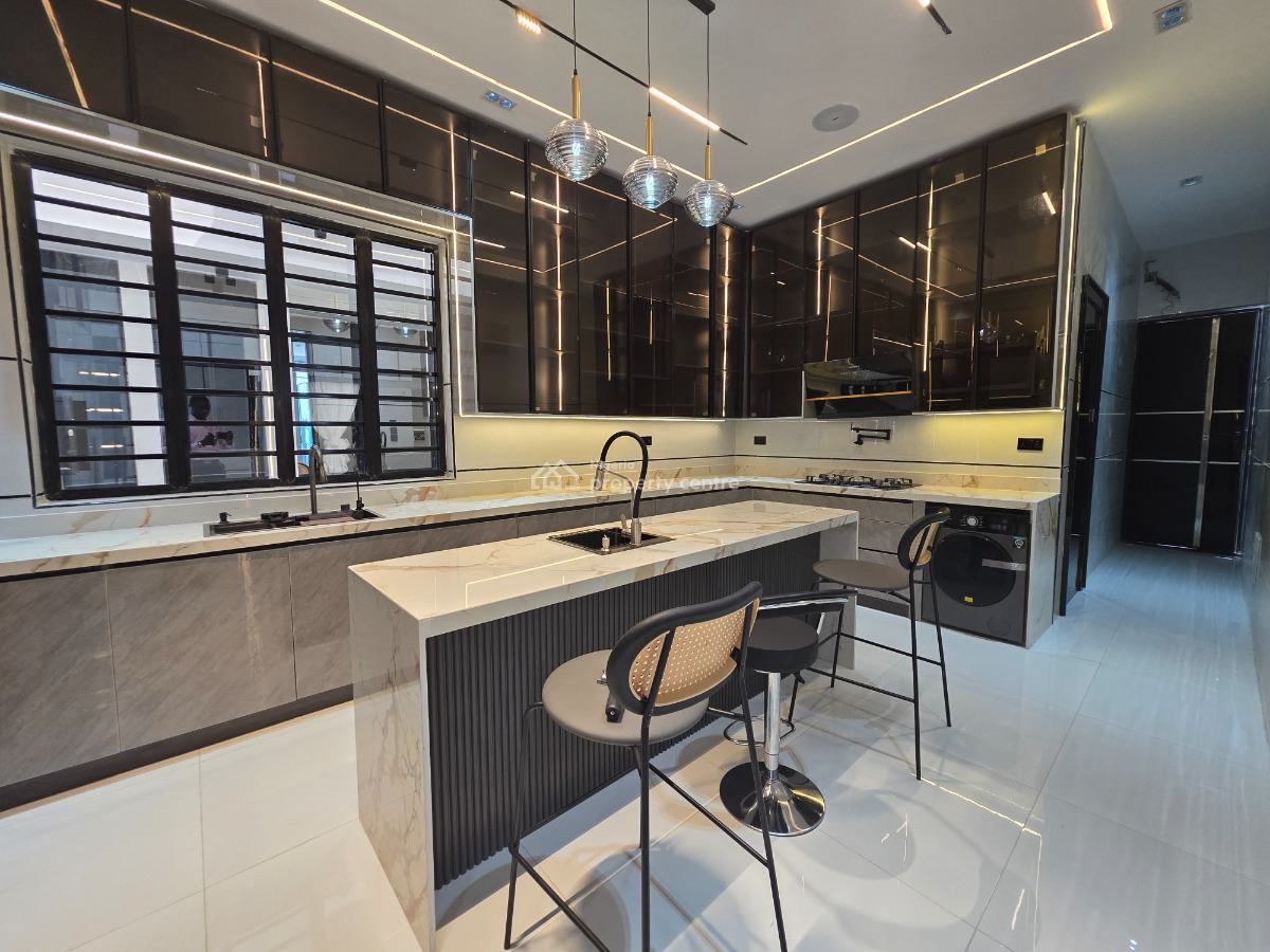 Luxurious 5 Bedroom Detached Duplex with Swimming Pool, Chevron Tollgate, Lekki, Lagos, Detached Duplex for Sale