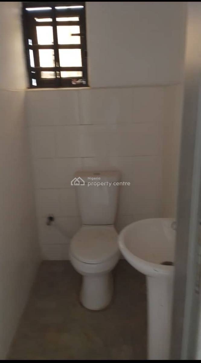 3 Bedroom Semi Detached Duplex with a Room Bq, Olowora, Magodo, Lagos, Semi-detached Duplex for Sale