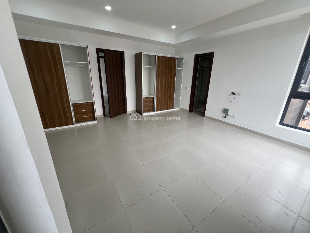 3 Bedroom Apartment Plus Gym, Swimming Pool, Elevator, Lekki Phase 1, Lekki, Lagos, Flat / Apartment for Sale