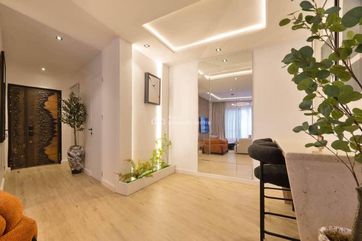 2 Bedroom Loft Apartment with Pool Gym Elevator, Lekki Phase 1, Lekki, Lagos, Flat / Apartment Short Let