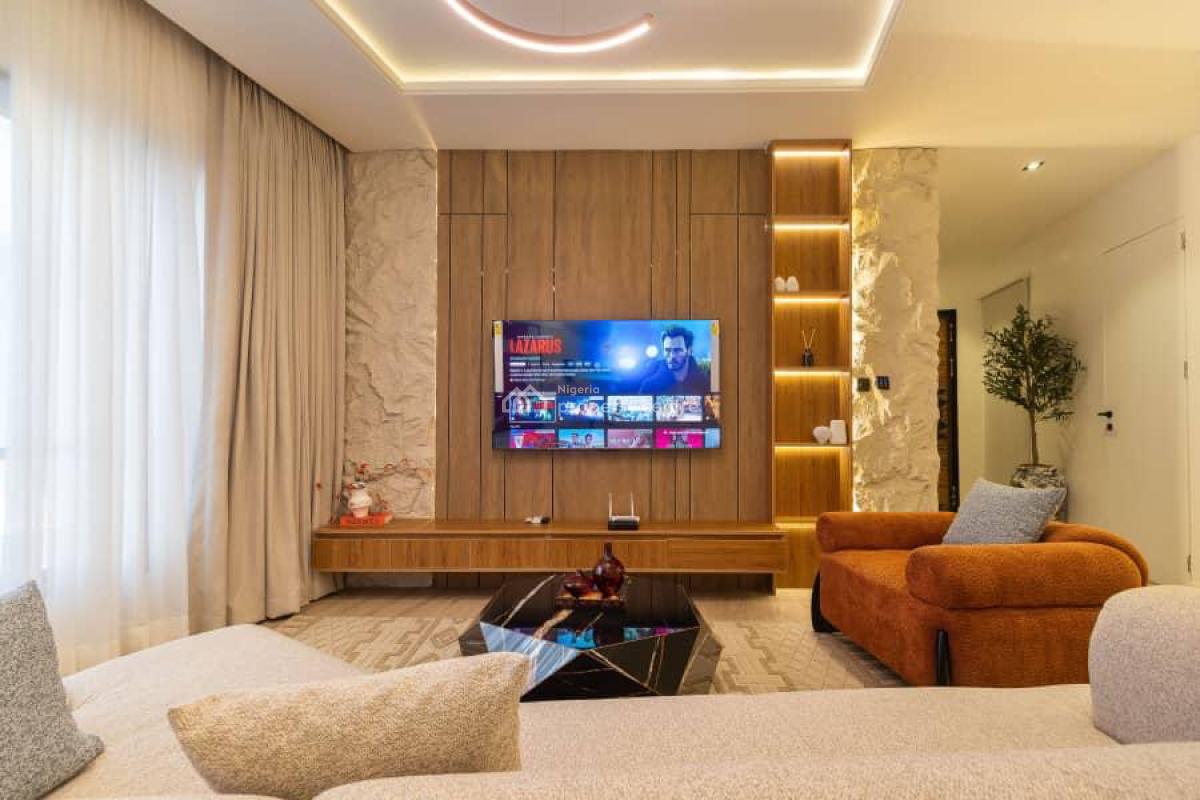 2 Bedroom Loft Apartment with Pool Gym Elevator, Lekki Phase 1, Lekki, Lagos, Flat / Apartment Short Let