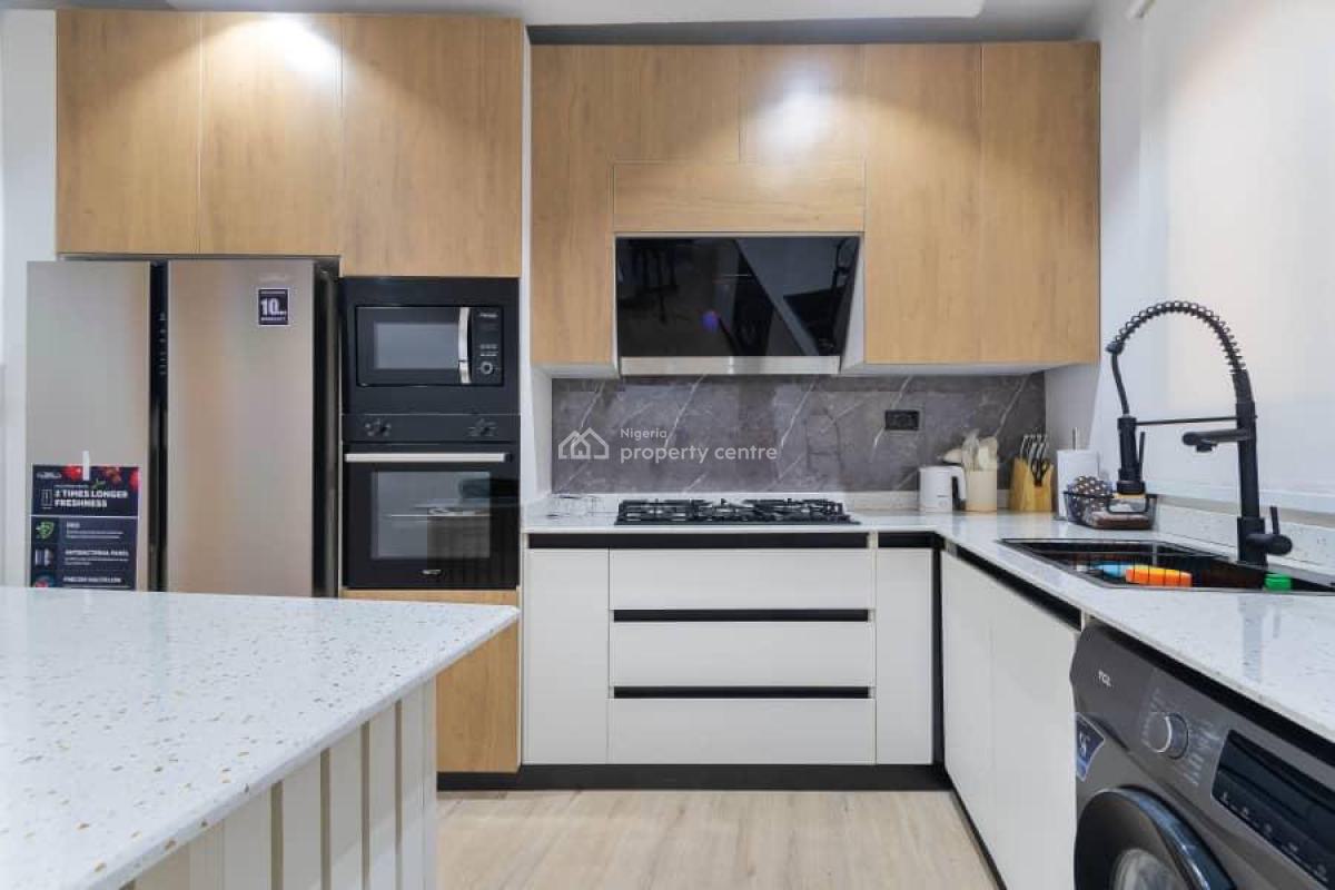 2 Bedroom Loft Apartment with Pool Gym Elevator, Lekki Phase 1, Lekki, Lagos, Flat / Apartment Short Let