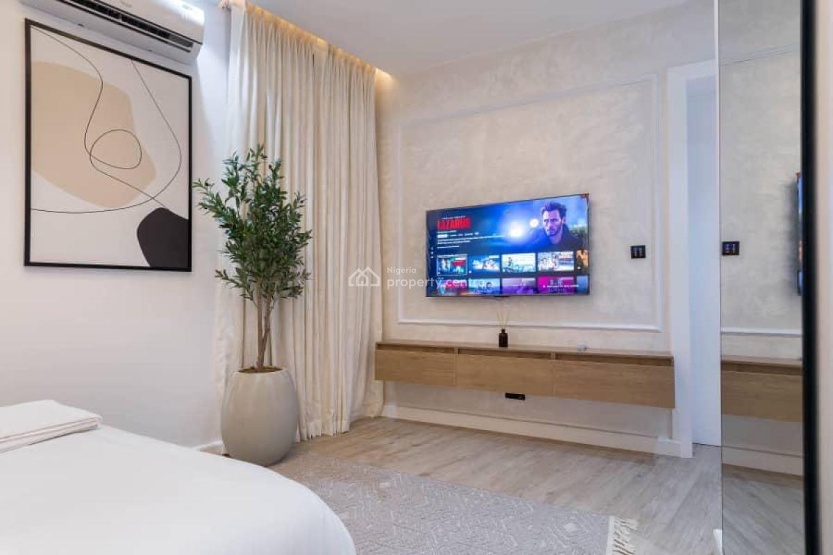 2 Bedroom Loft Apartment with Pool Gym Elevator, Lekki Phase 1, Lekki, Lagos, Flat / Apartment Short Let