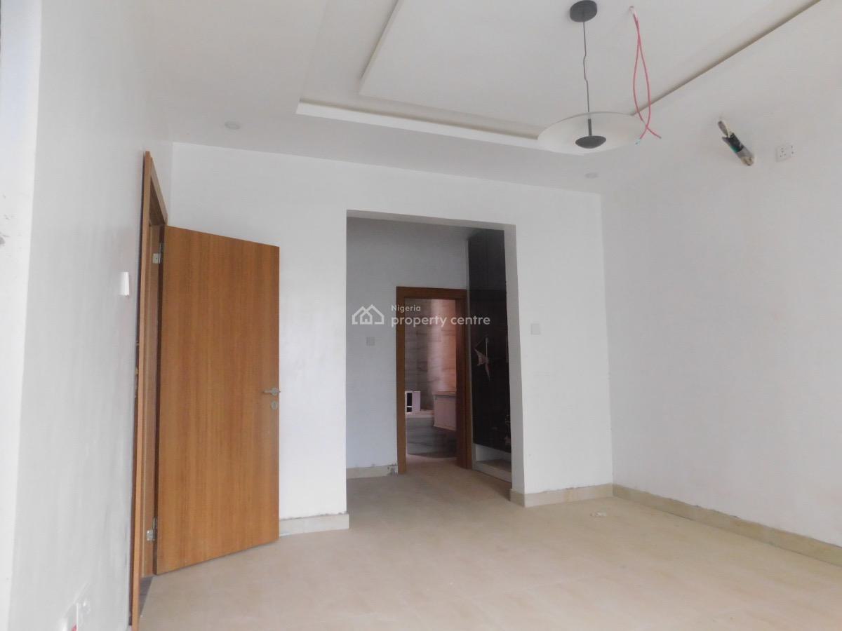 Standard 4 Bedroom Terrace Duplex Available, Banana Island, Ikoyi, Lagos, Terraced Duplex for Rent