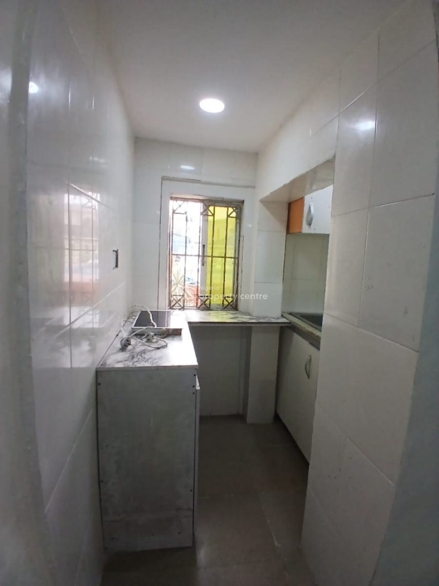 Sharp Mini Flat with a Swimming Pool, Lekki Phase 1, Lekki, Lagos, Mini Flat (room and Parlour) for Rent