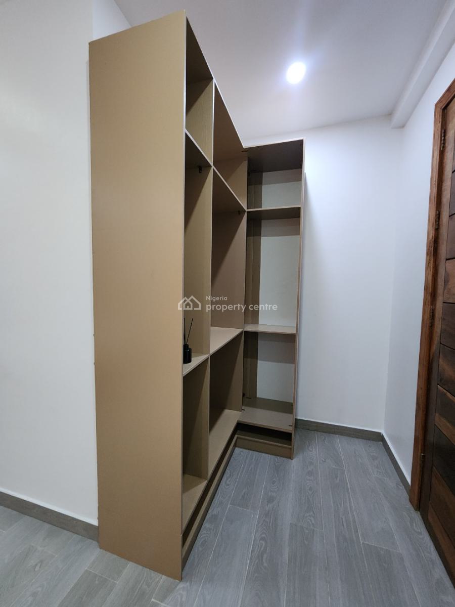 Contemporary 2 Bedroom Serviced Apartment with Gym, Pool. Elevator, Ikate, Lekki, Lagos, Flat / Apartment for Sale