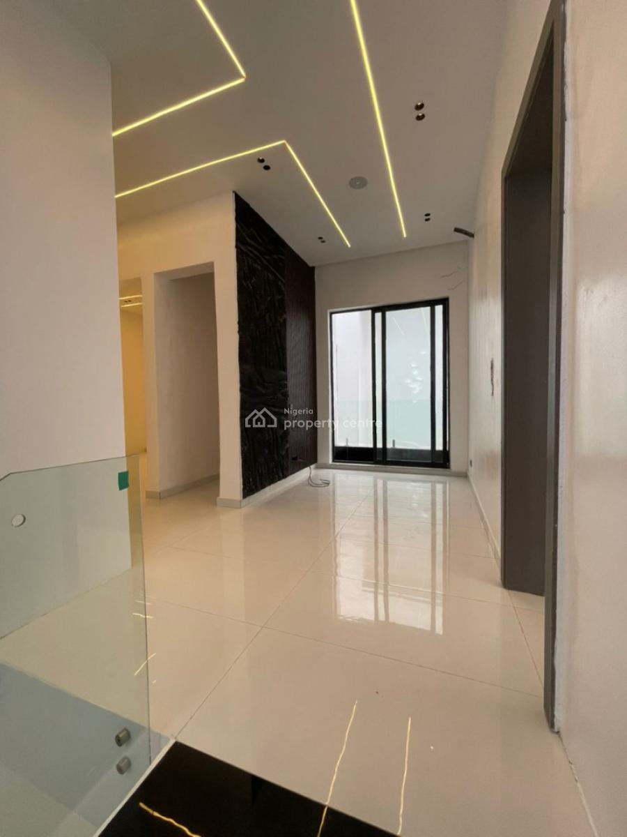 5 Bedrooms Fully-detached Duplex, Ajah, Lagos, Detached Duplex for Sale