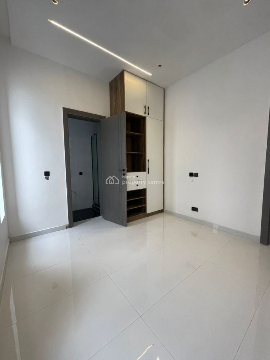 5 Bedrooms Fully-detached Duplex, Ajah, Lagos, Detached Duplex for Sale