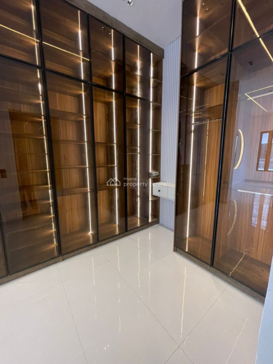 5 Bedrooms Fully-detached Duplex, Ajah, Lagos, Detached Duplex for Sale