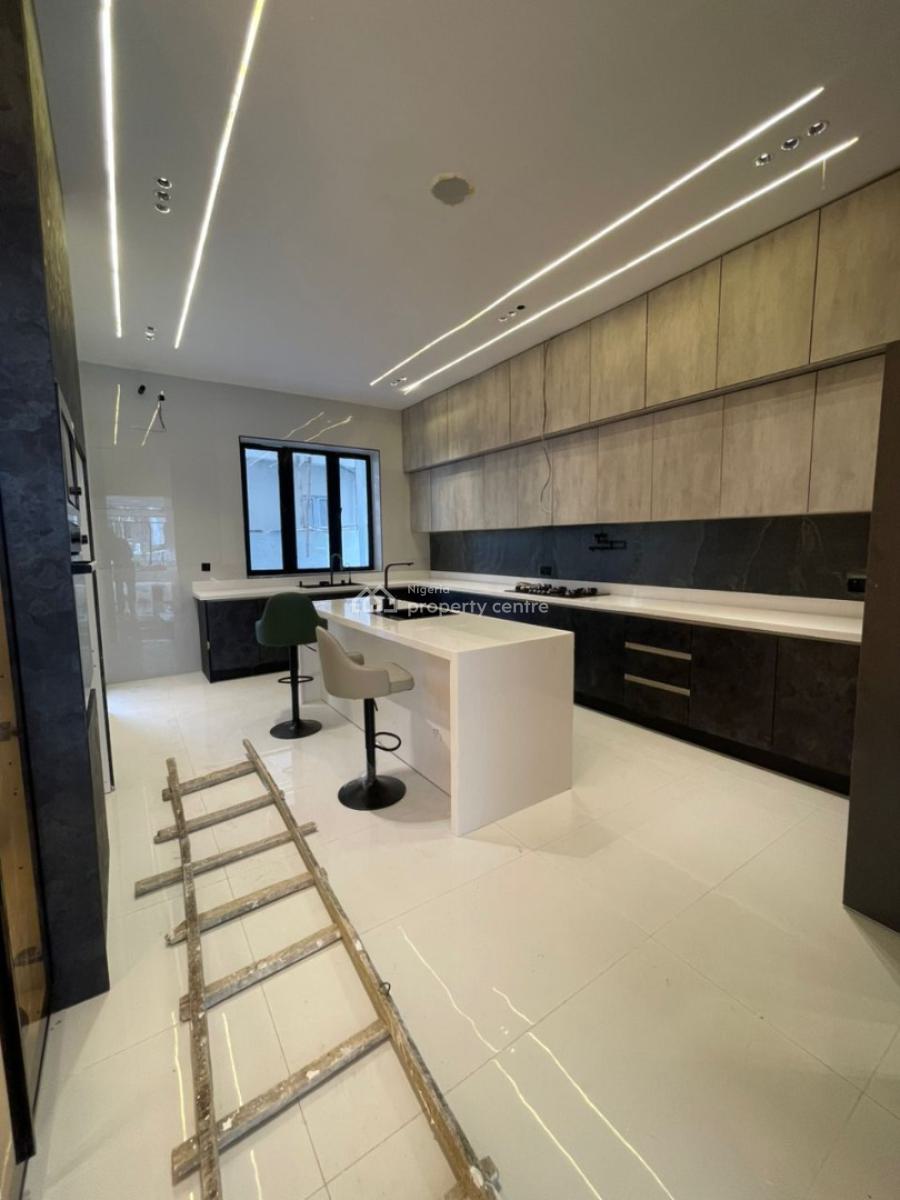 5 Bedrooms Fully-detached Duplex, Ajah, Lagos, Detached Duplex for Sale