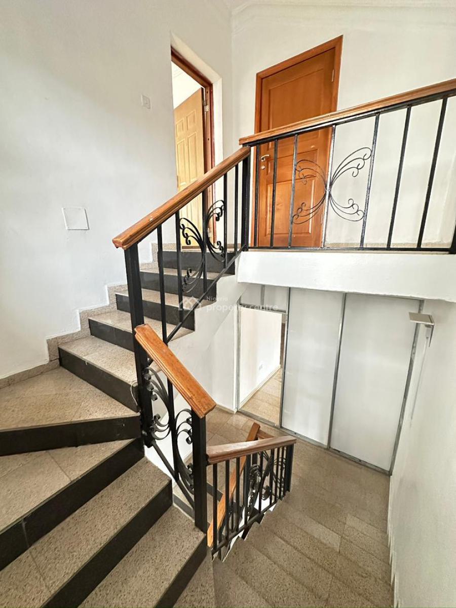 4 Bedrooms Semi-detached Duplex with 2 Rooms Bq, Parkview, Ikoyi, Lagos, Semi-detached Duplex for Rent