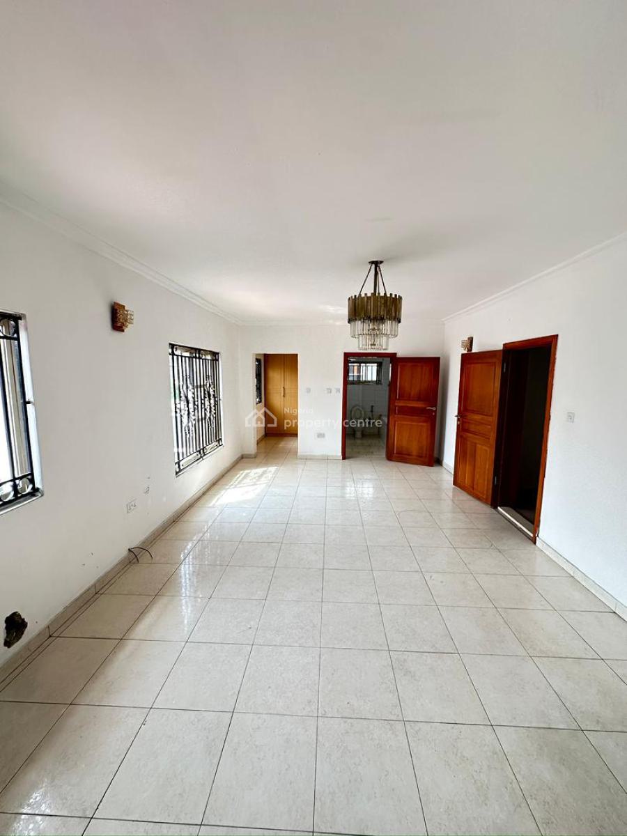 4 Bedrooms Semi-detached Duplex with 2 Rooms Bq, Parkview, Ikoyi, Lagos, Semi-detached Duplex for Rent