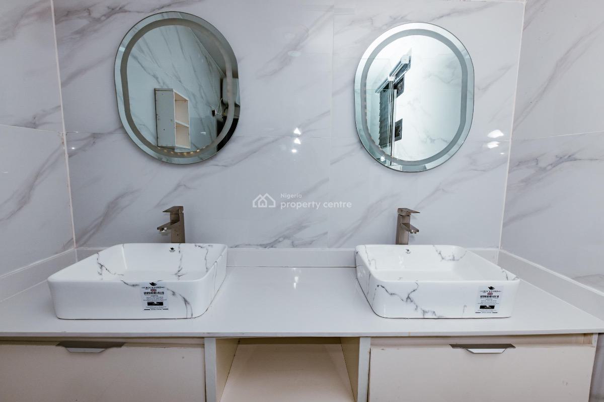 Luxury 4 Bedroom Maisonette, 30 a, Olabanji Olajide Street, Lekki Phase 1, Lekki, Lagos, Flat / Apartment Short Let