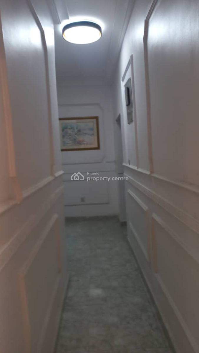 3 Bedroom Flat with Rooms En-suite, Before Abraham Adesanya, Ajiwe, Ajah, Lagos, Flat / Apartment for Rent