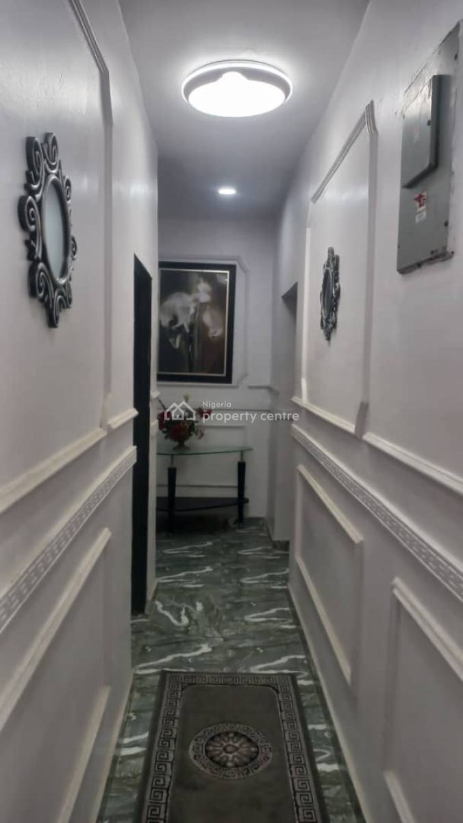 3 Bedroom Flat with Rooms En-suite, Before Abraham Adesanya, Ajiwe, Ajah, Lagos, Flat / Apartment for Rent