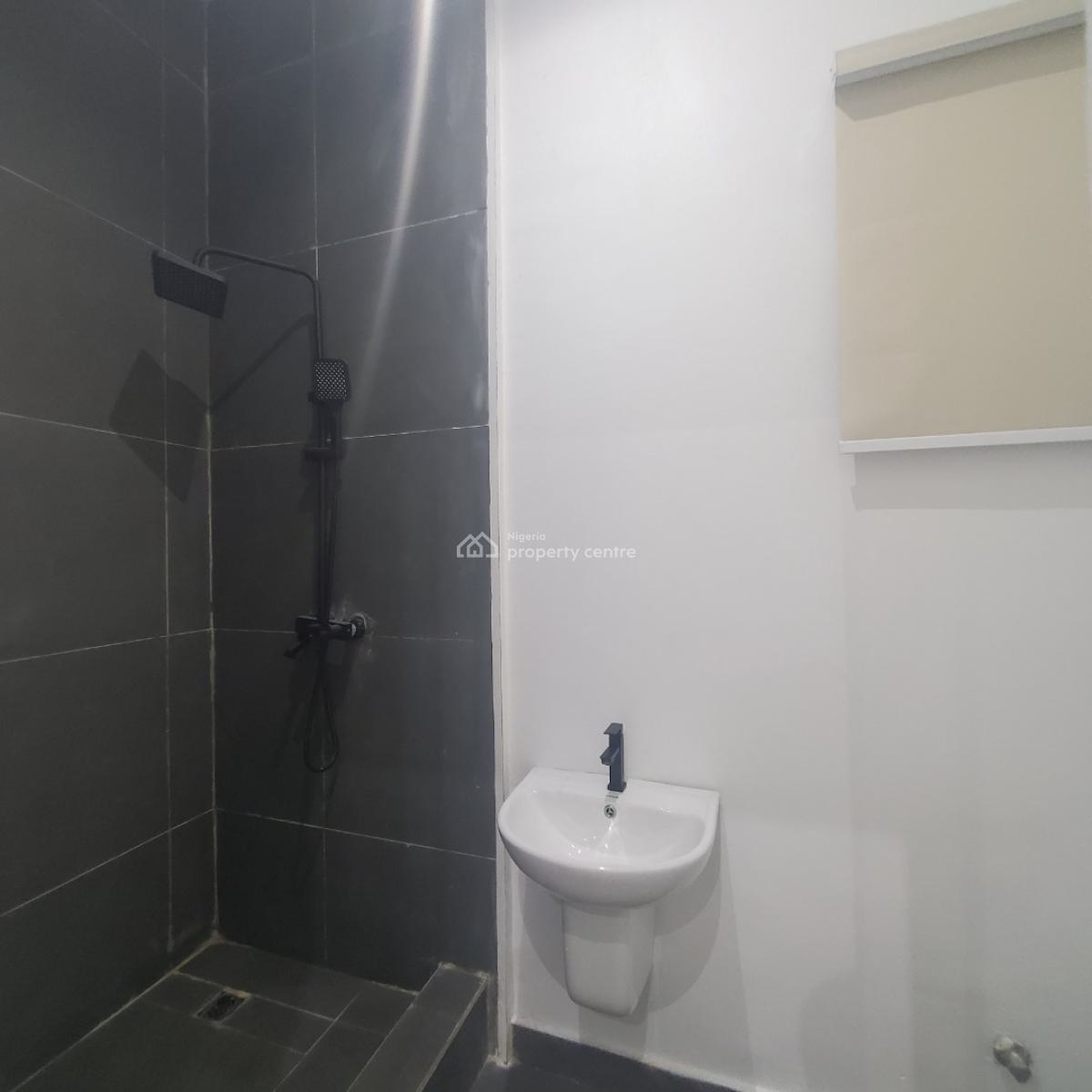 Excellent 2 Bedroom Apartment with a Pool and Elevator, Ikate, Lekki, Lagos, Flat / Apartment for Sale