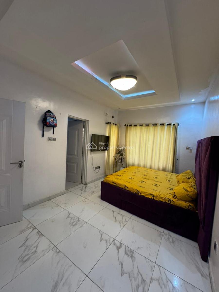 Self Contain, Ikate Elegushi, Lekki, Lagos, Self Contain (single Rooms) for Rent