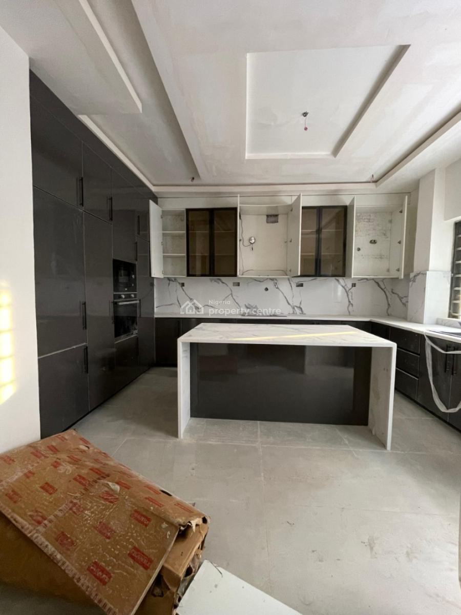 7 Bedrooms Detached Duplex with Pool, Gym and Kitchenette and 2bq, Lekki Phase 1, Lekki, Lagos, Detached Duplex for Sale