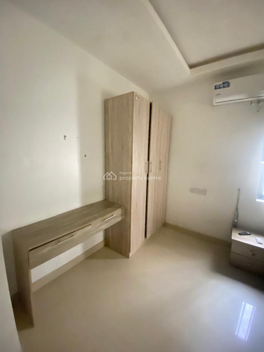 Spacious Serviced Room and Parlour Mini Flat, Freedom Way, Lekki Phase 1, Lekki, Lagos, Mini Flat (room and Parlour) for Rent