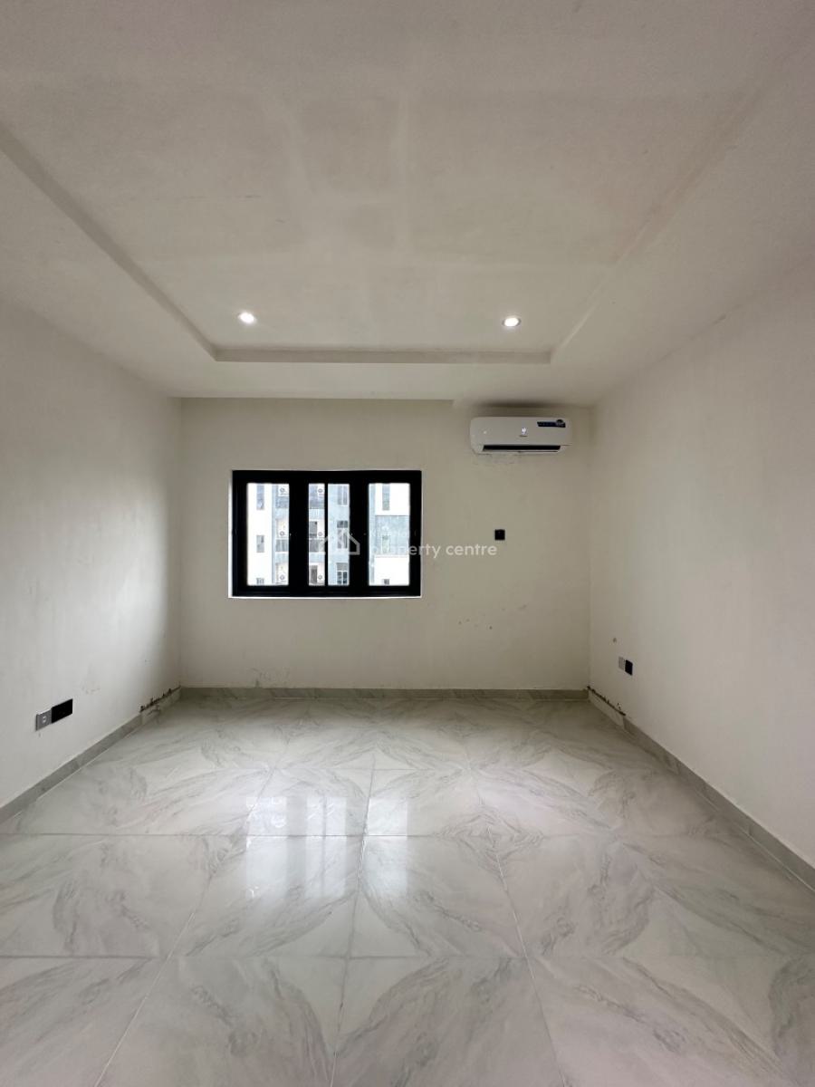 Beautifully Built 4 Bedroom Terrace Duplex with Pool and Gym, Lekki Phase 1, Lekki, Lagos, Terraced Duplex for Rent