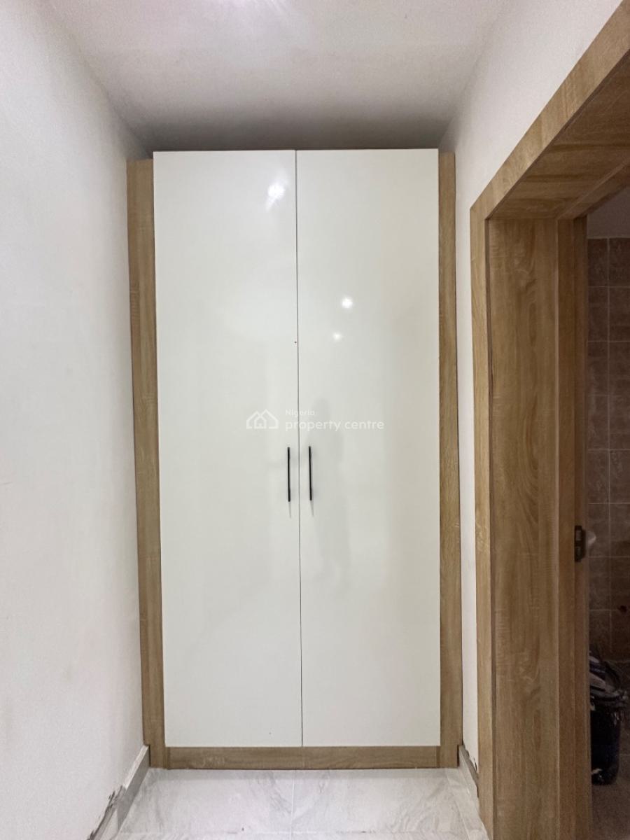 Beautifully Built 4 Bedroom Terrace Duplex with Pool and Gym, Lekki Phase 1, Lekki, Lagos, Terraced Duplex for Rent