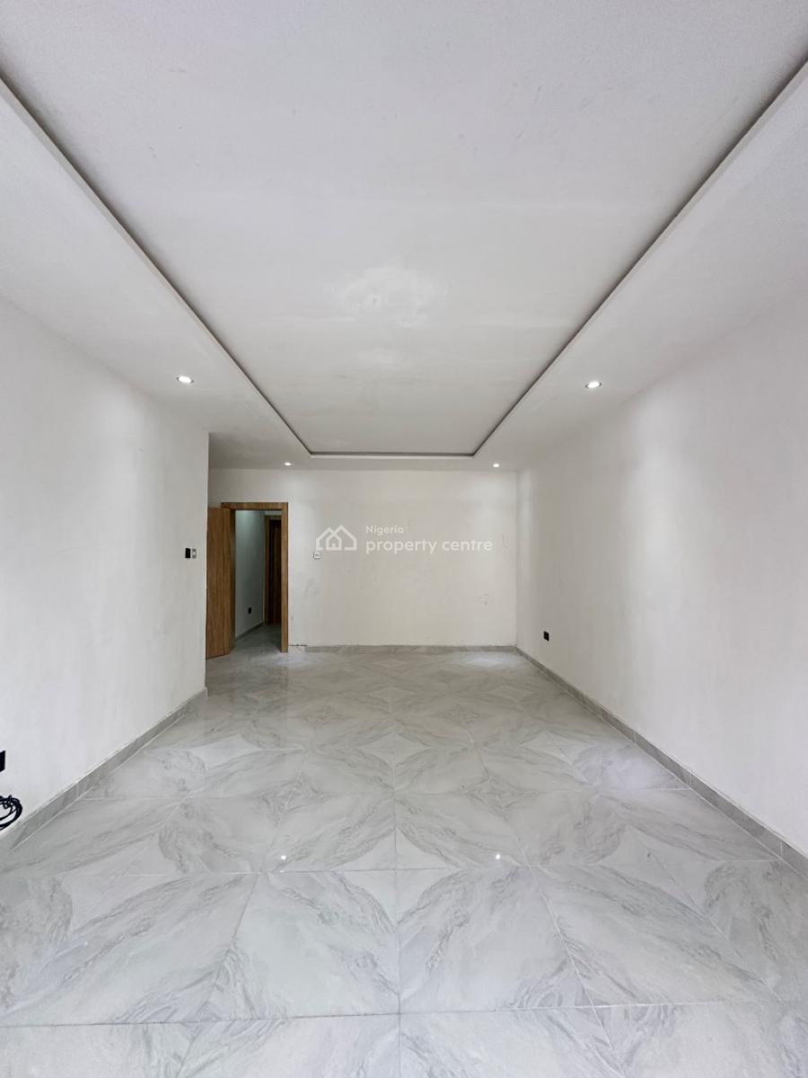 Beautifully Built 4 Bedroom Terrace Duplex with Pool and Gym, Lekki Phase 1, Lekki, Lagos, Terraced Duplex for Rent