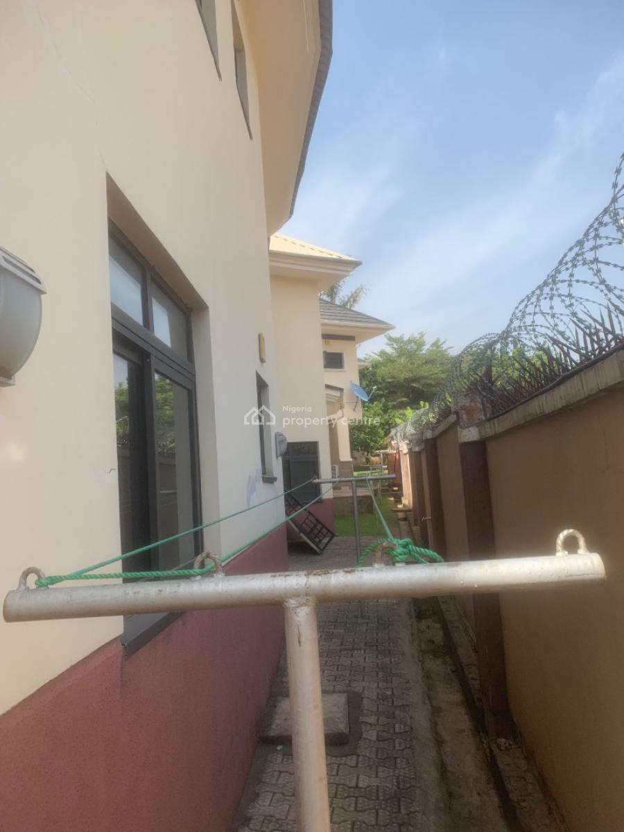 Classy and Tranquil 4 Bedroom Semi Detached Duplex, Off Alvan Ikoku Street, Maitama District, Abuja, Semi-detached Duplex for Rent
